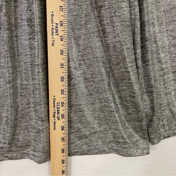 Liz Claiborne Silver Pleated Front Round Neck Stretch Blouse size 1X - Picture 5 of 8